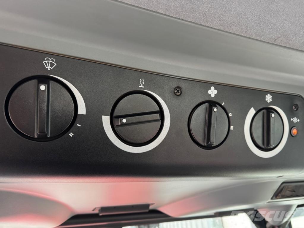 CASE MX 135 Tractors