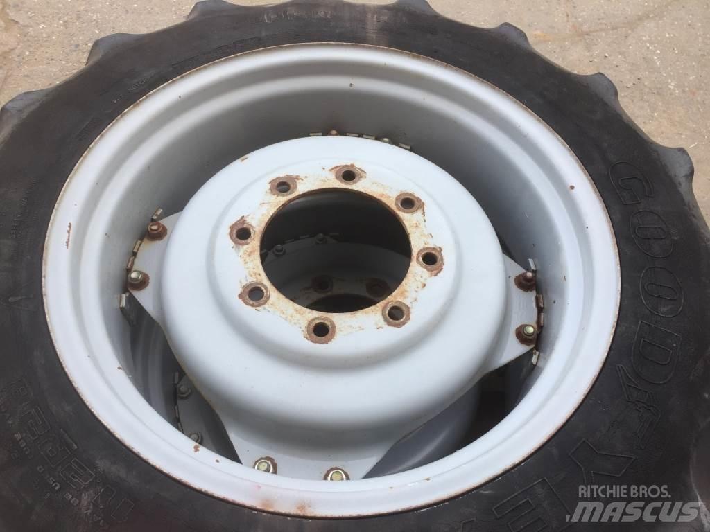 Goodyear  Other tractor accessories
