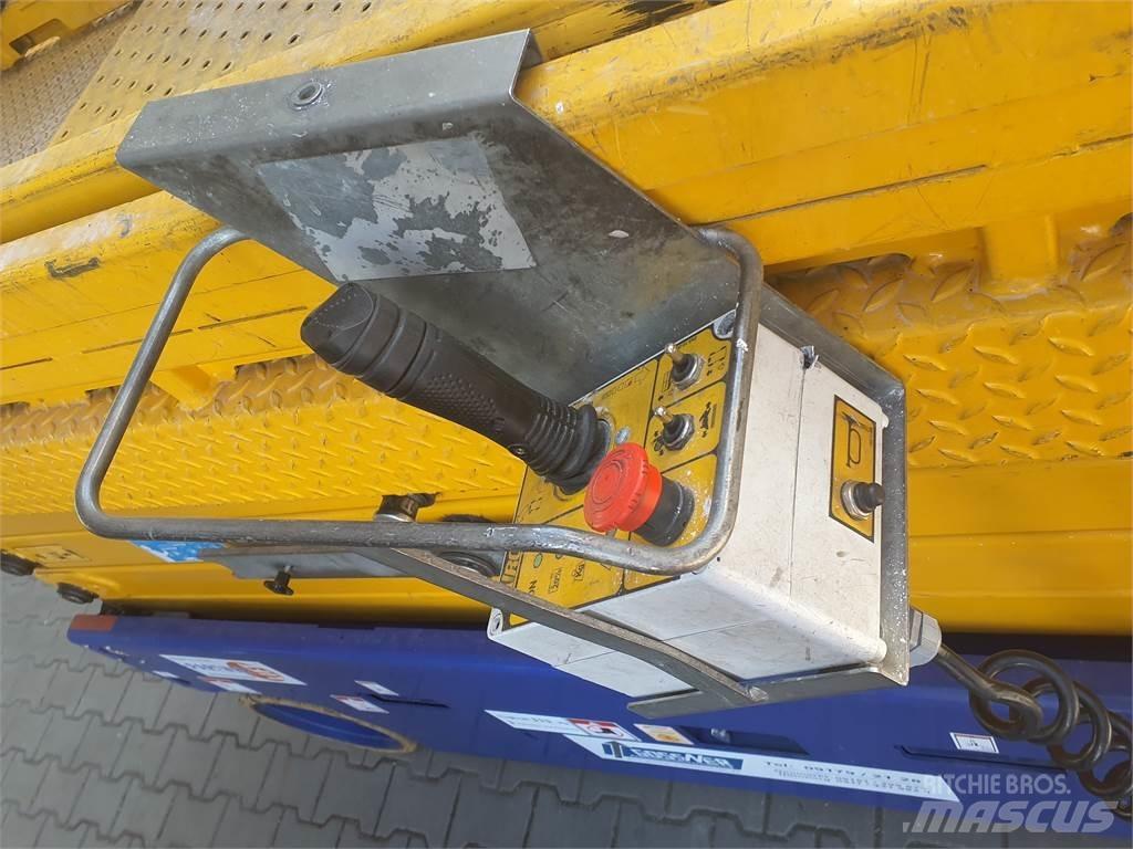 Airo X12EN Scissor lifts