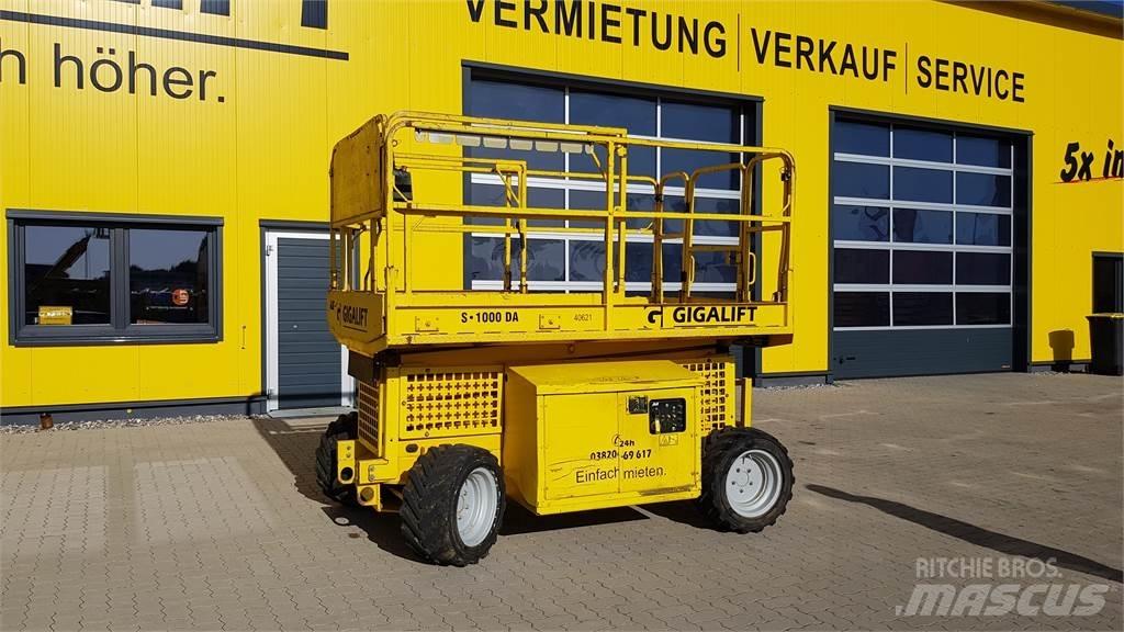 JLG 260 MRT-A Scissor lifts