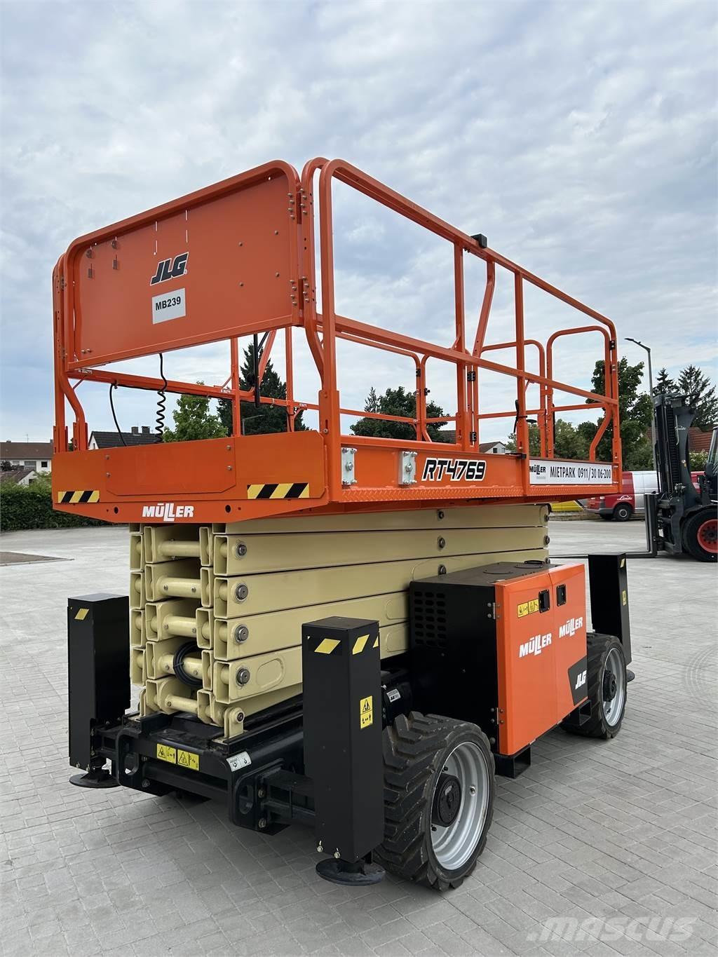 JLG RT4769 Scissor lifts