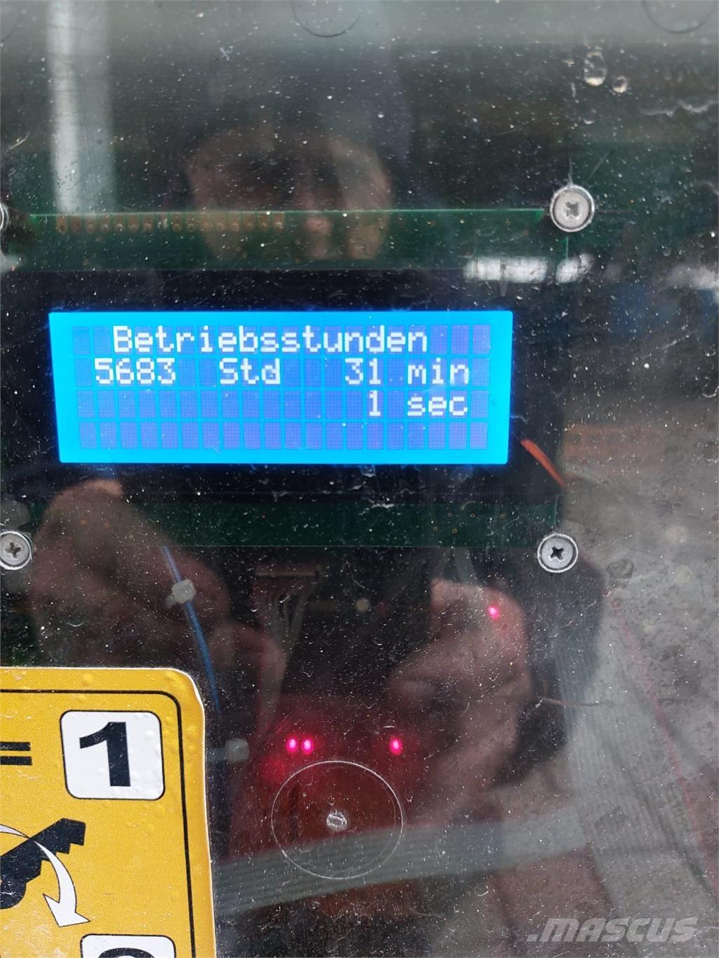 PB S171-12ES Scissor lifts