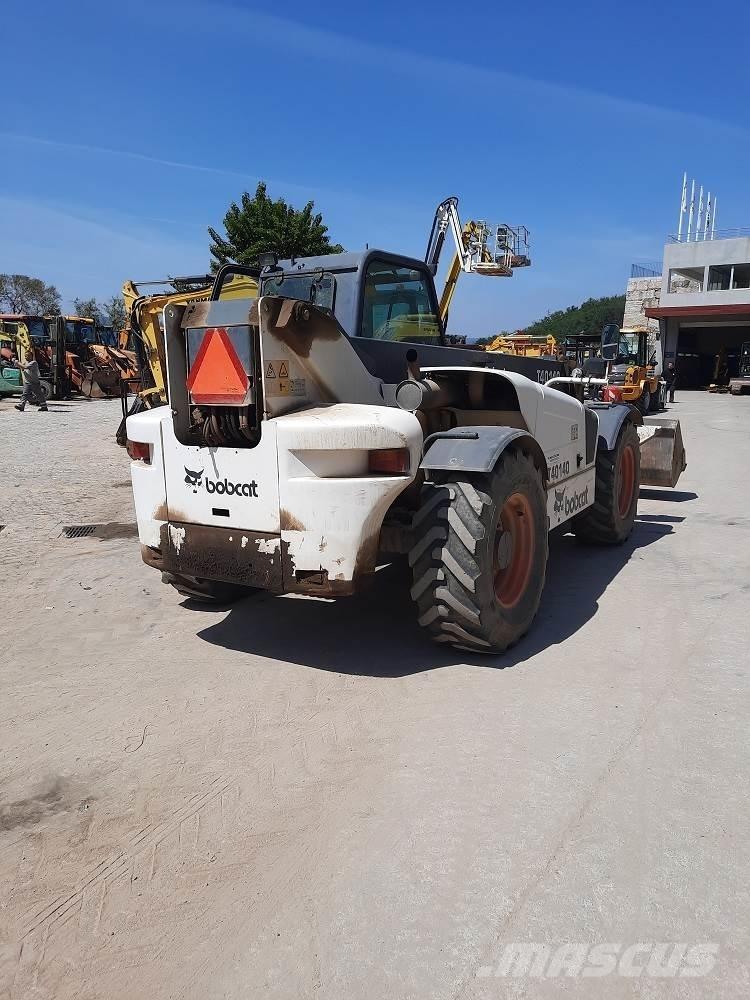 Bobcat T40-140 Reach trucks