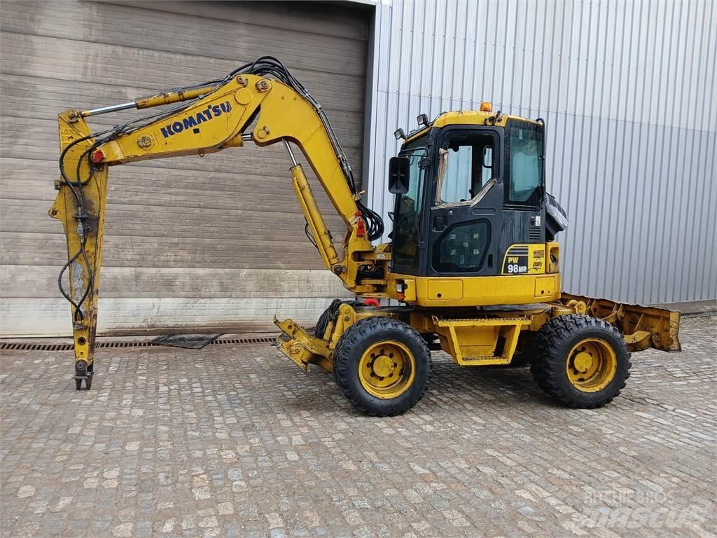 Komatsu PW98MR-6 Wheeled excavators