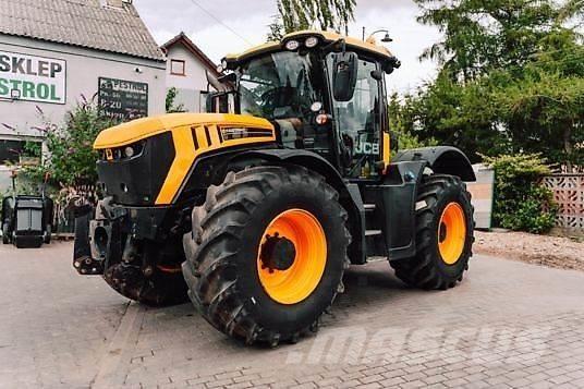 JCB FASTRAC 4220 Tractors