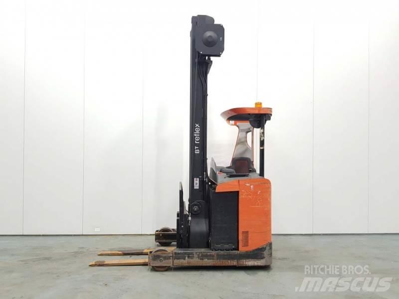BT RRE160 Reach trucks
