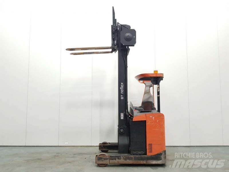 BT RRE160 Reach trucks