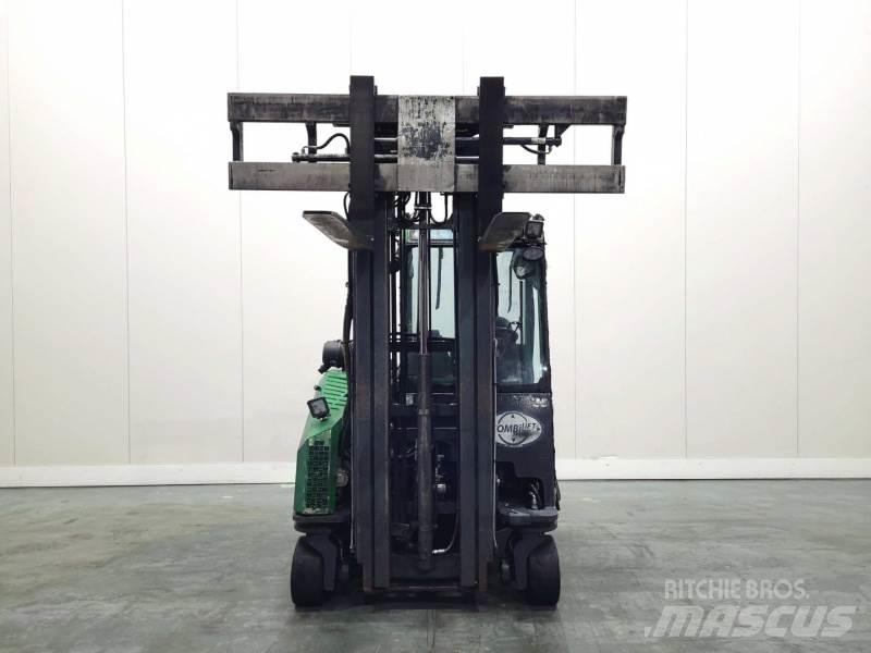 Combilift C3000 CB 4-way reach trucks