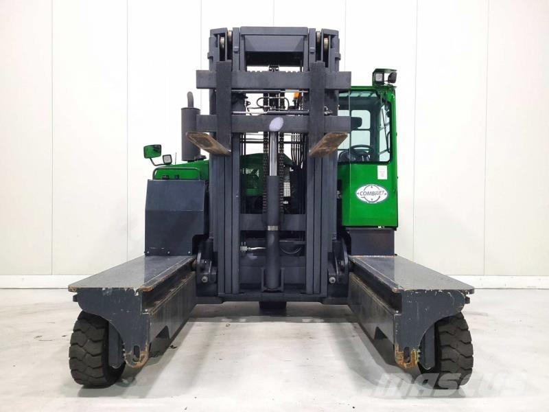 Combilift C8000 GAS 4-way reach trucks