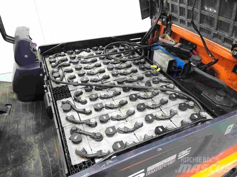 Doosan B25X-5 Electric forklift trucks