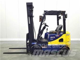 Doosan D20SC-5 Diesel trucks