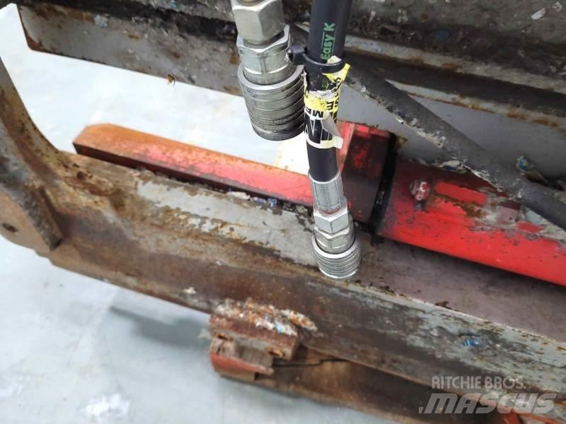 Durwen PBK 45 - CR Bale clamps