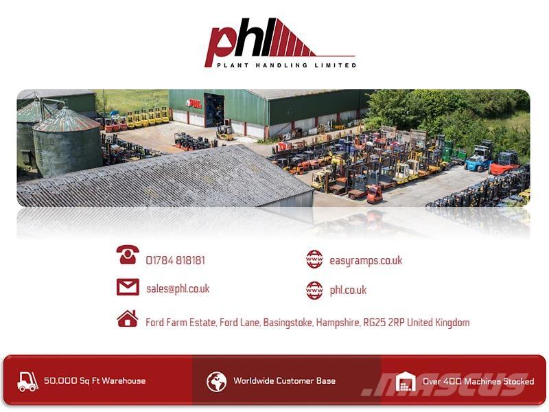 EP EFL302 Electric forklift trucks