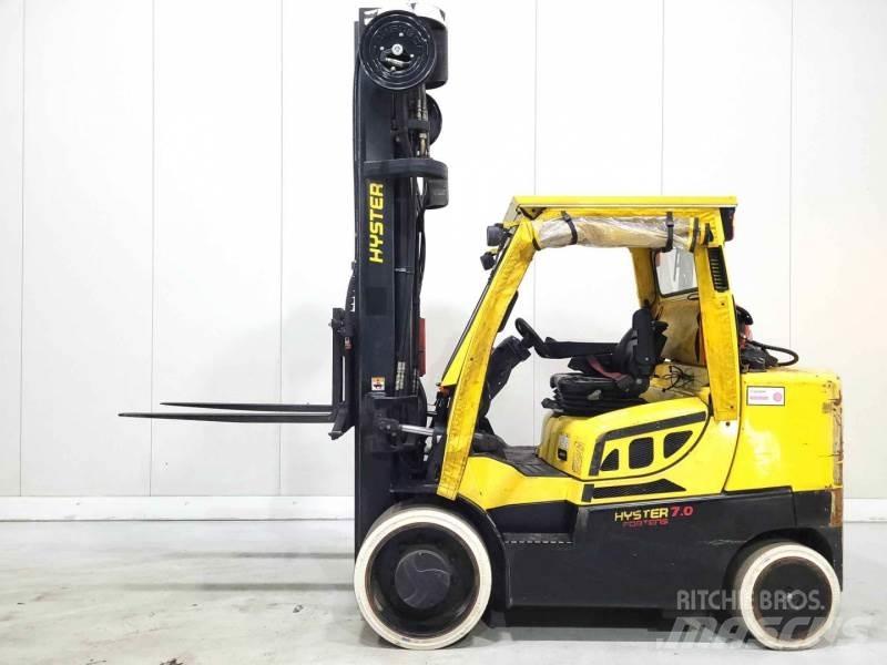 Hyster S7.00FT LPG trucks
