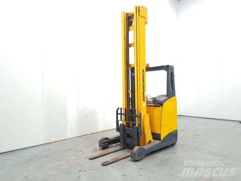 Jungheinrich ETV216 Reach trucks