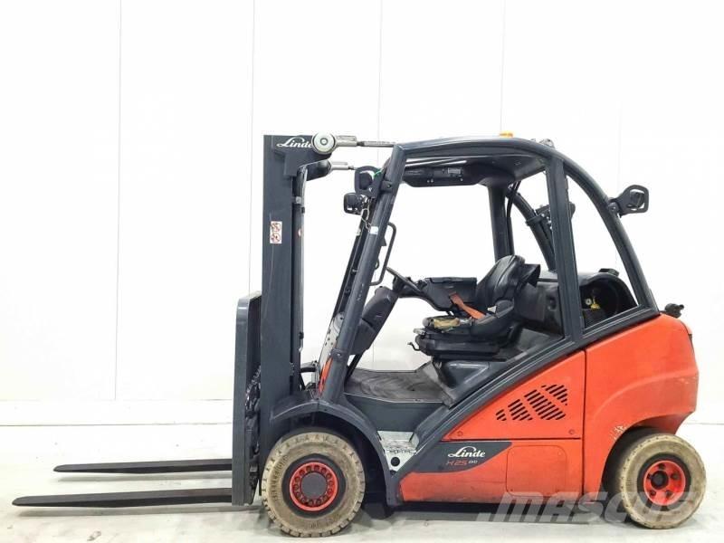 Linde H25T-02 LPG trucks