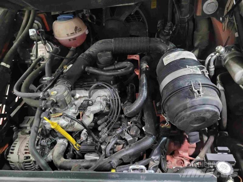 Linde H25T-02 LPG trucks