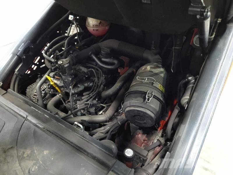 Linde H30T-02 393 LPG trucks