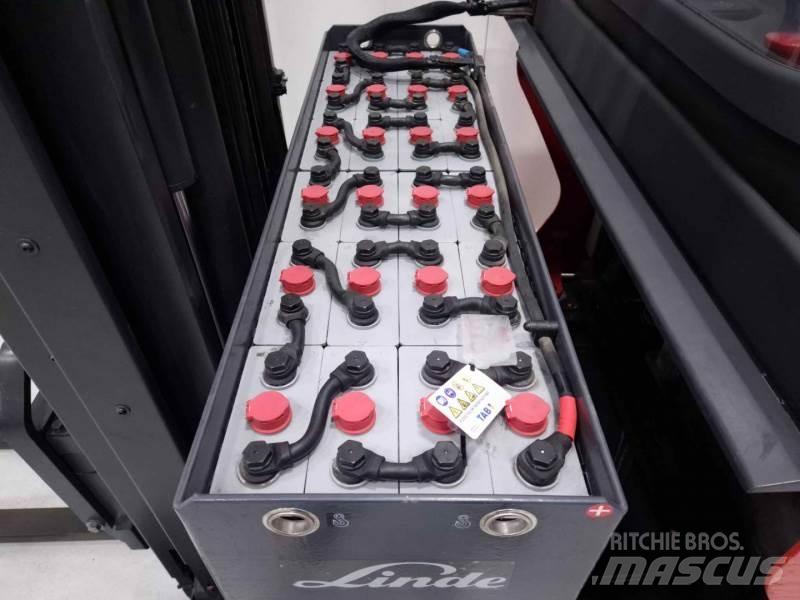 Linde R14-01 Reach trucks