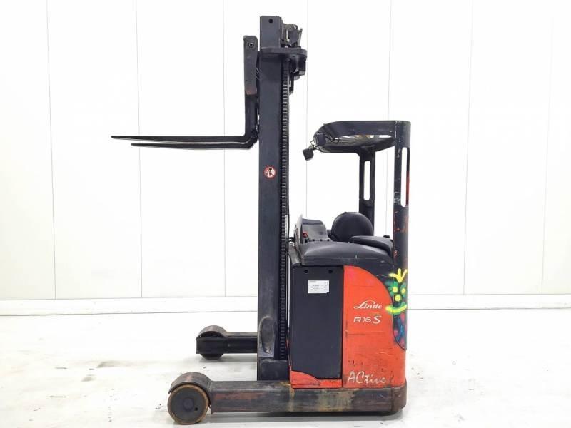 Linde R16 Reach trucks