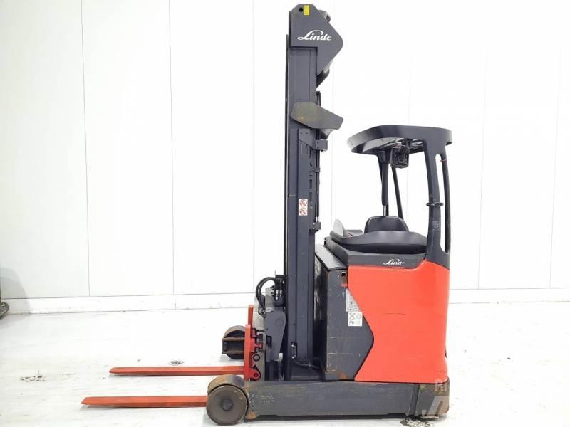 Linde R16-01 Reach trucks