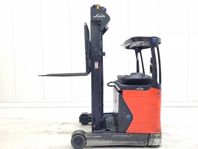 Linde R16-01 LI-ION Reach trucks