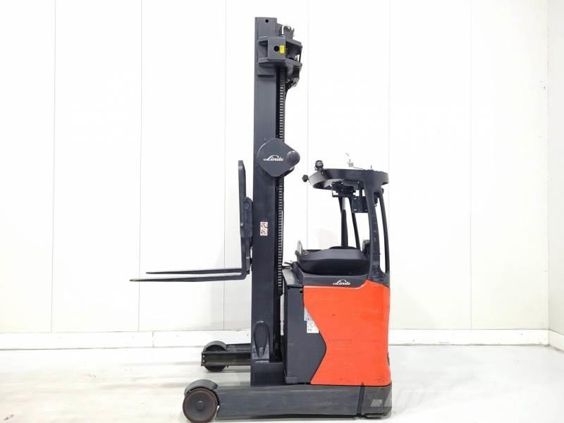 Linde R16HD-01 Reach trucks