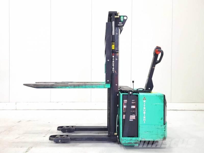 Mitsubishi SB12P Hand pallet stackers