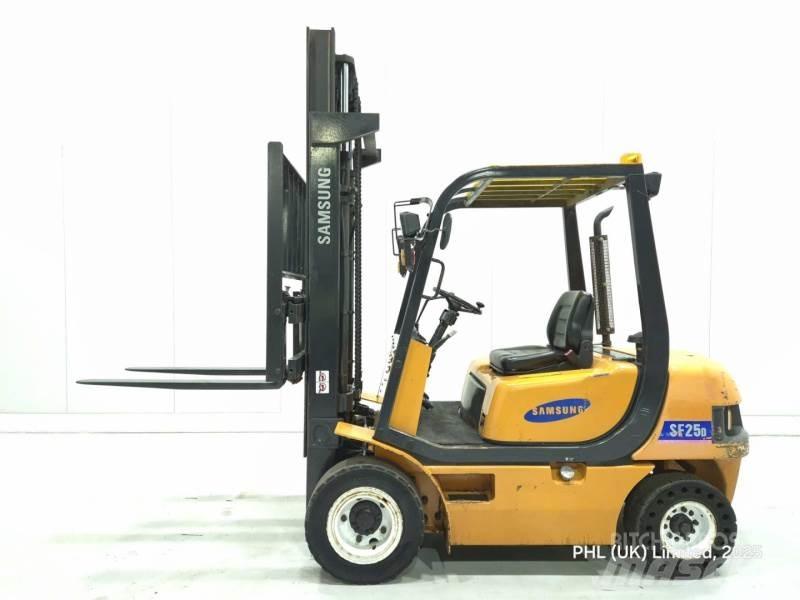 Samsung SF25D Diesel trucks