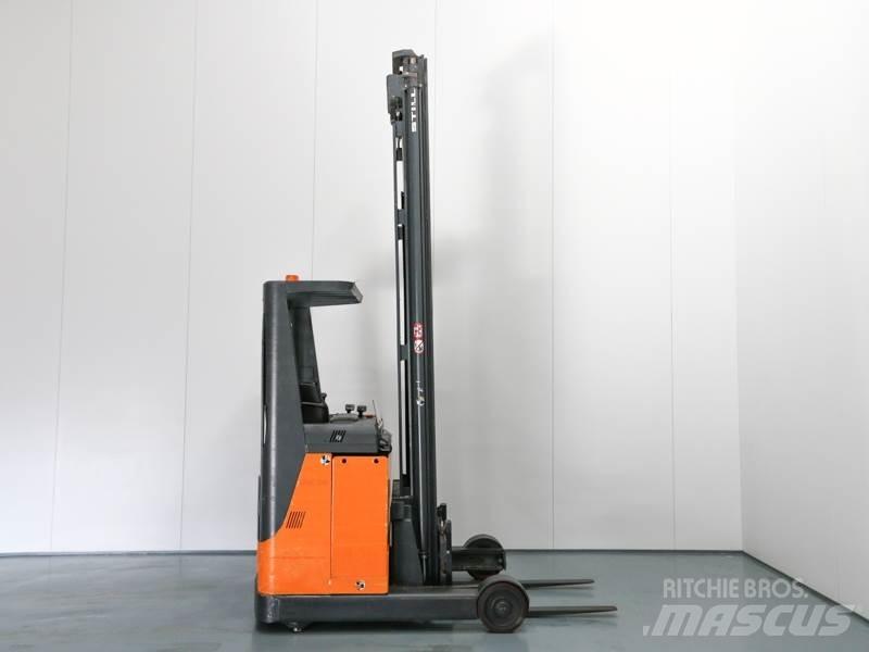 Still FM14 Reach trucks