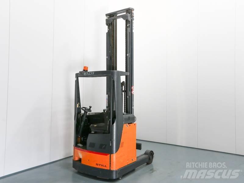 Still FM14 Reach trucks