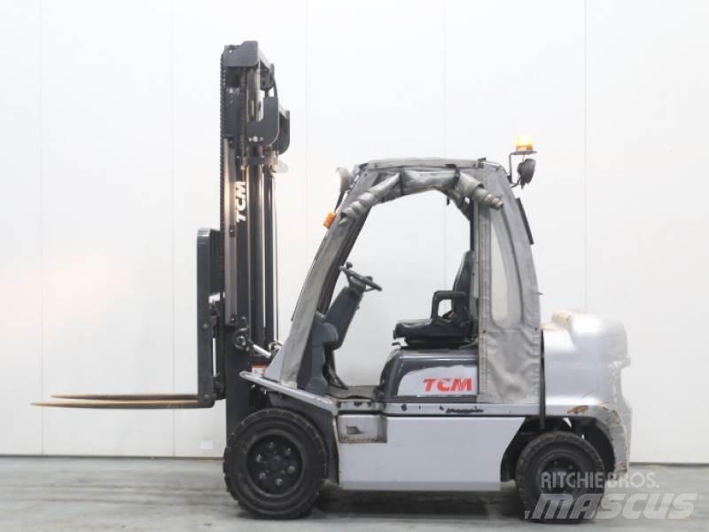 TCM YG1D2A32H Diesel trucks