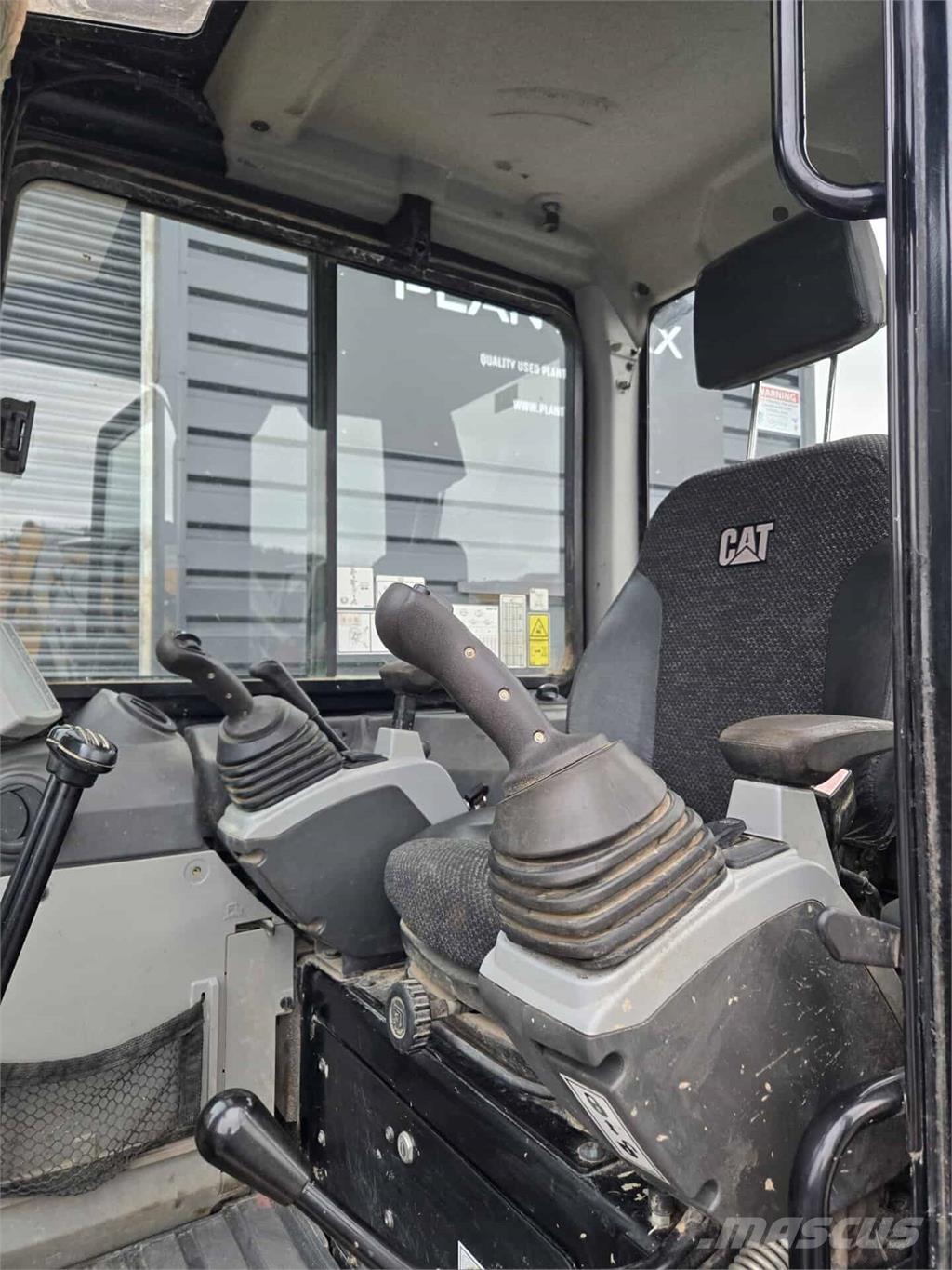 CAT 305E2 Midi excavators  7t - 12t