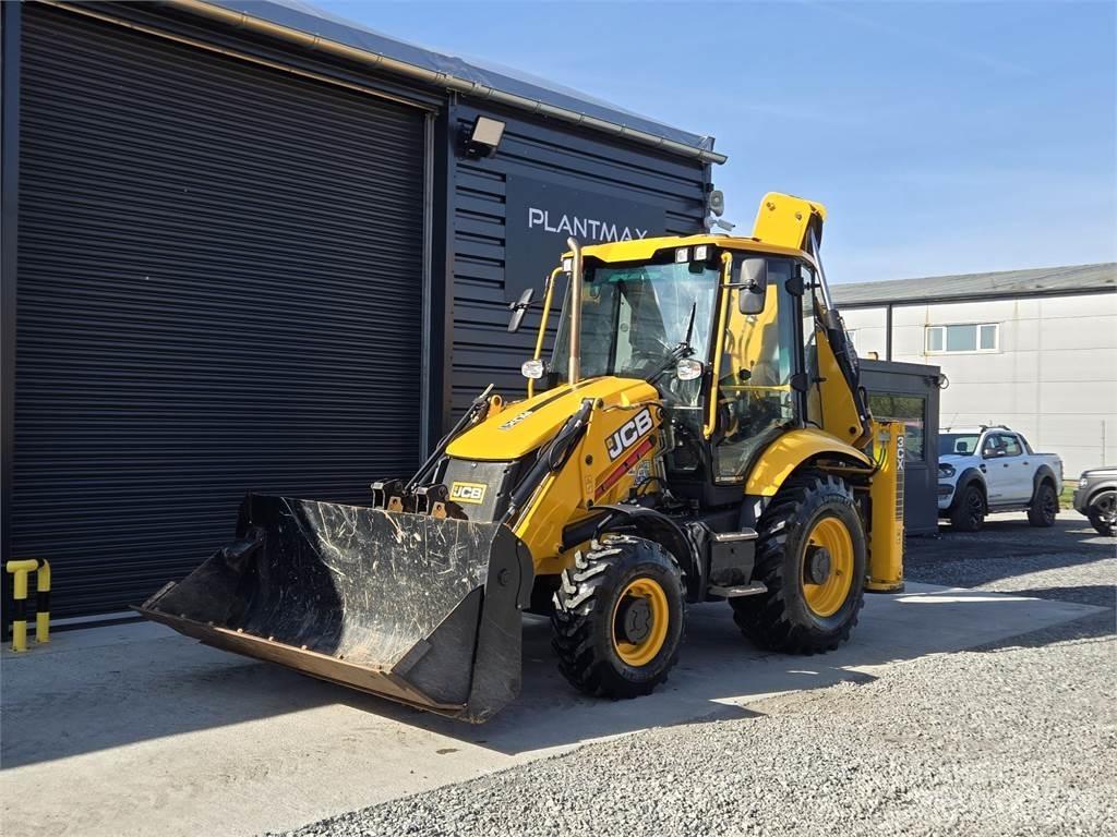 JCB 3CX Backhoe loaders