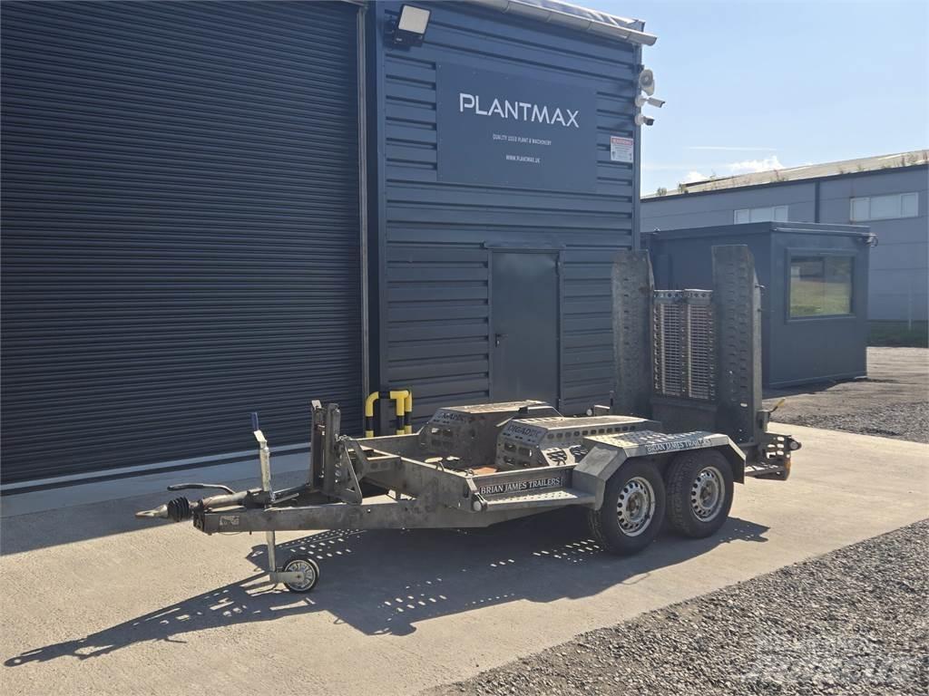   Vehicle transport trailers