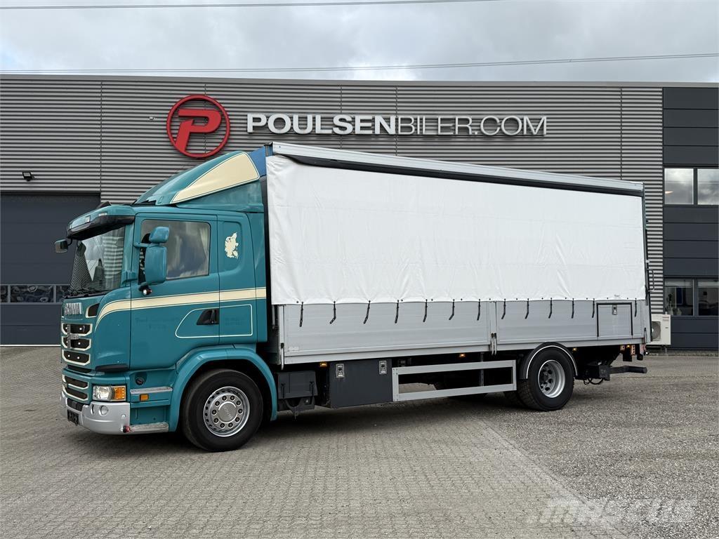 Scania G320 4x2 Curtainsider trucks