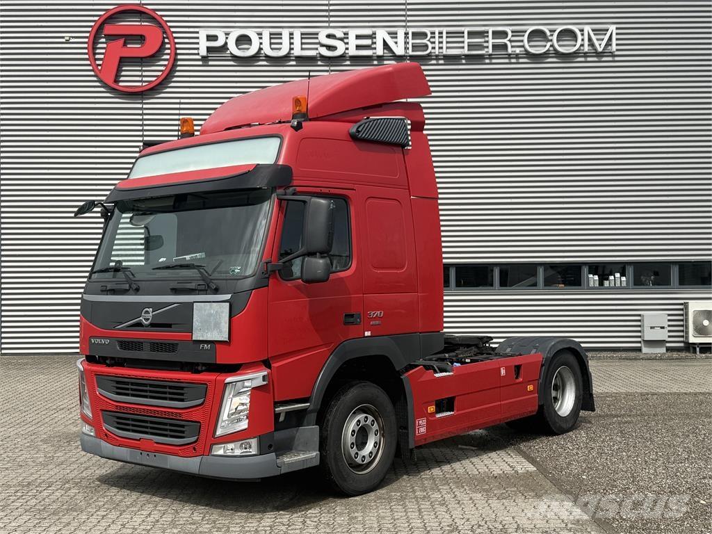Volvo FM370 Tractor Units