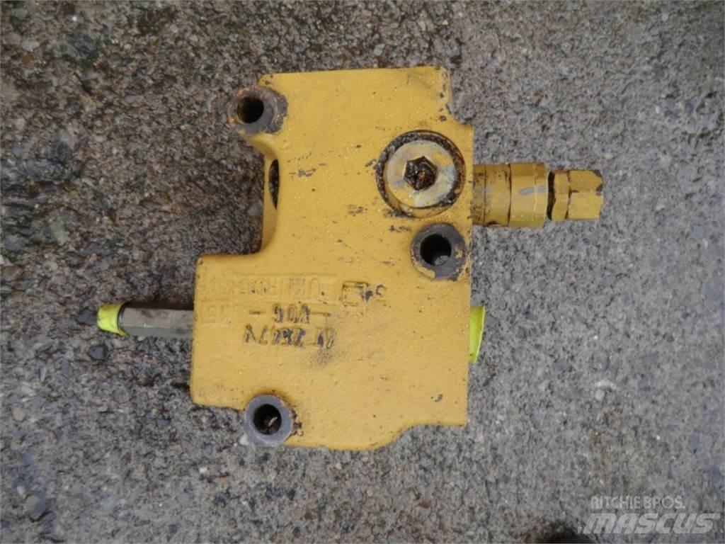 CAT 231D Construction - Others