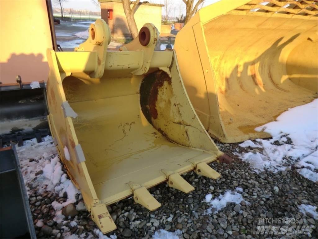 CAT 322D Construction - Others