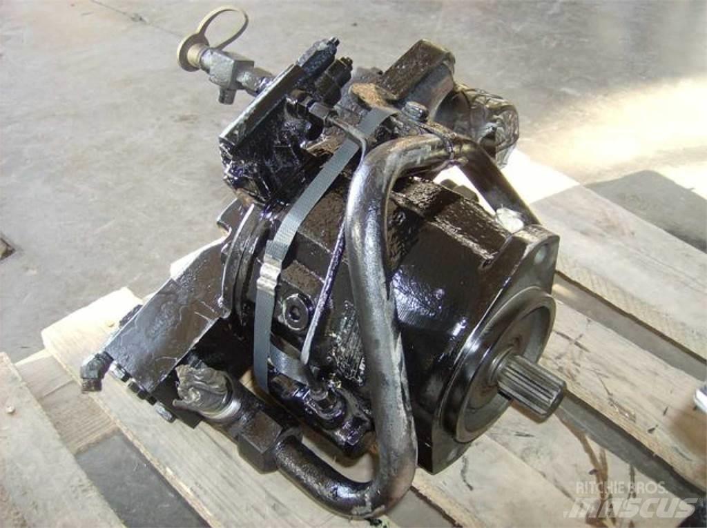CAT 438C Construction - Others