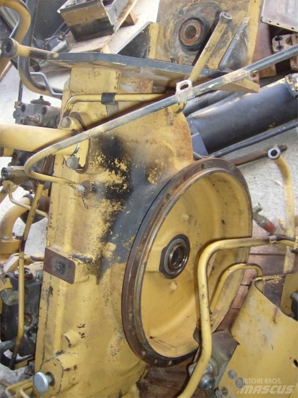 CAT 953C Construction - Others