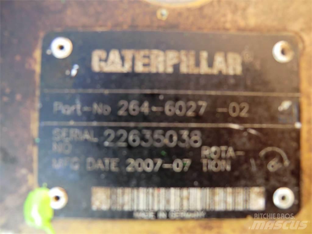 CAT 963D Construction - Others