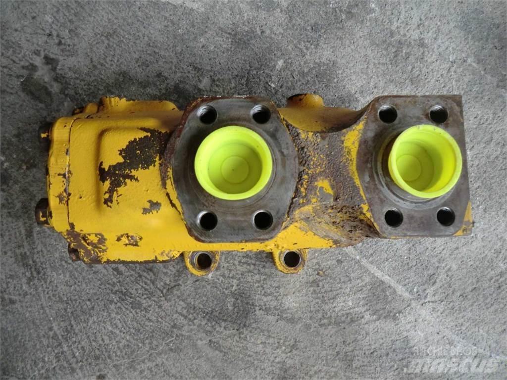 CAT 988B Construction - Others