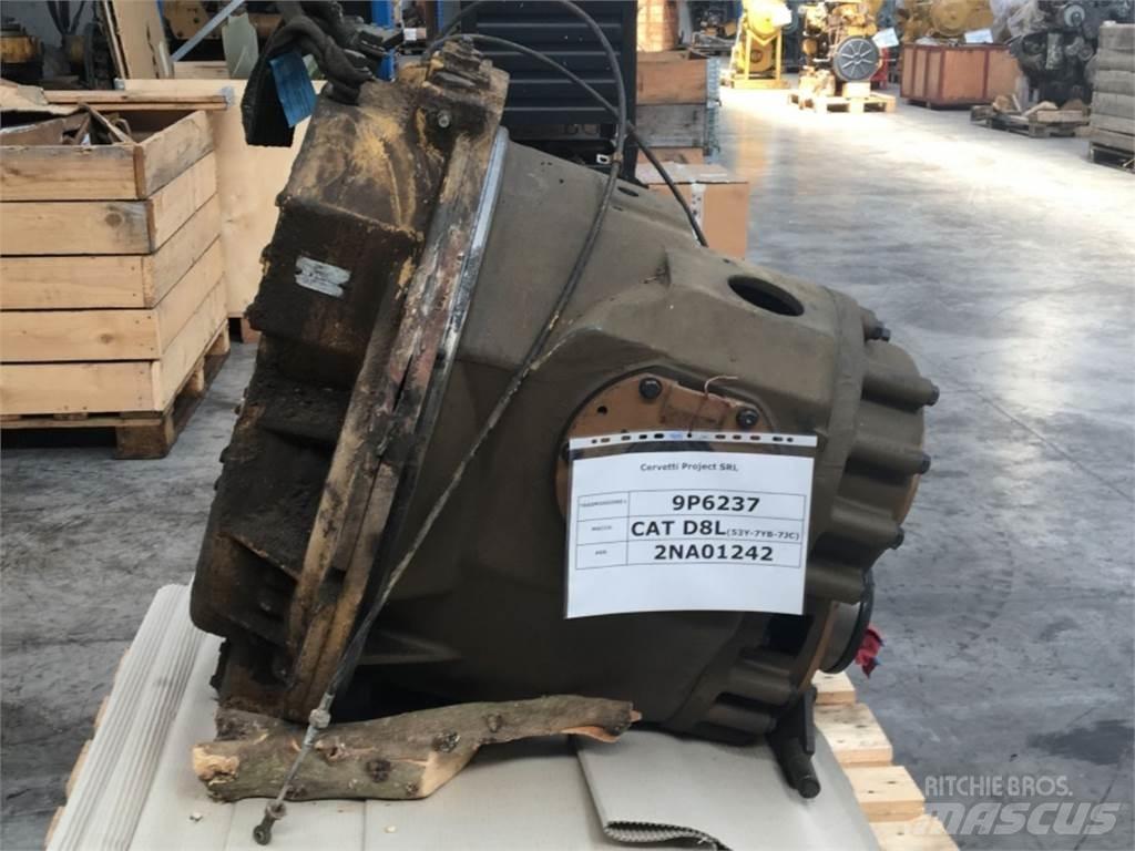 CAT  D8L Construction - Others