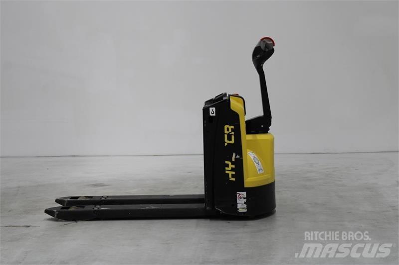 Hyster P1.6 Low lifter