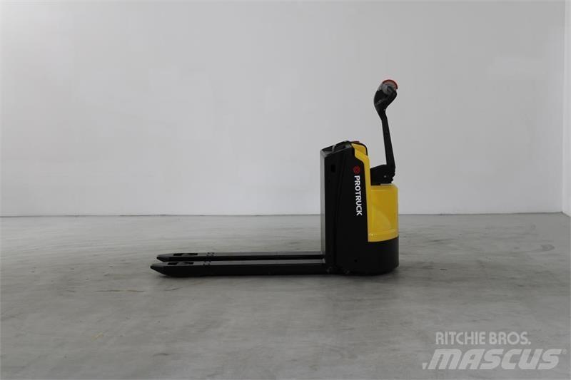 Hyster P1.6 Low lifter