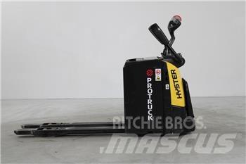 Hyster P2.0S Low lifter with platform