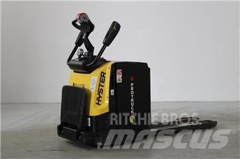 Hyster P2.0S Low lifter with platform