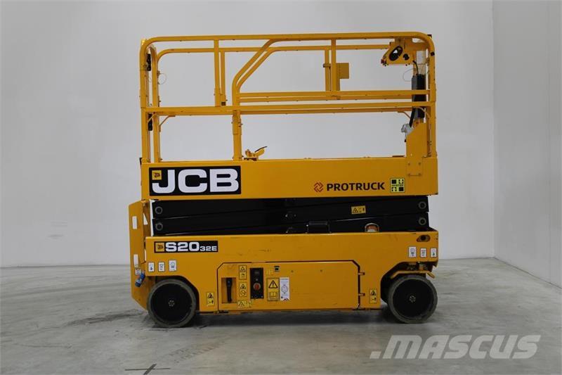 JCB S2032E Scissor lifts