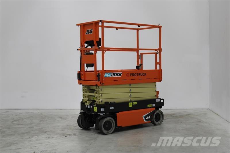 JLG ES1932 Scissor lifts